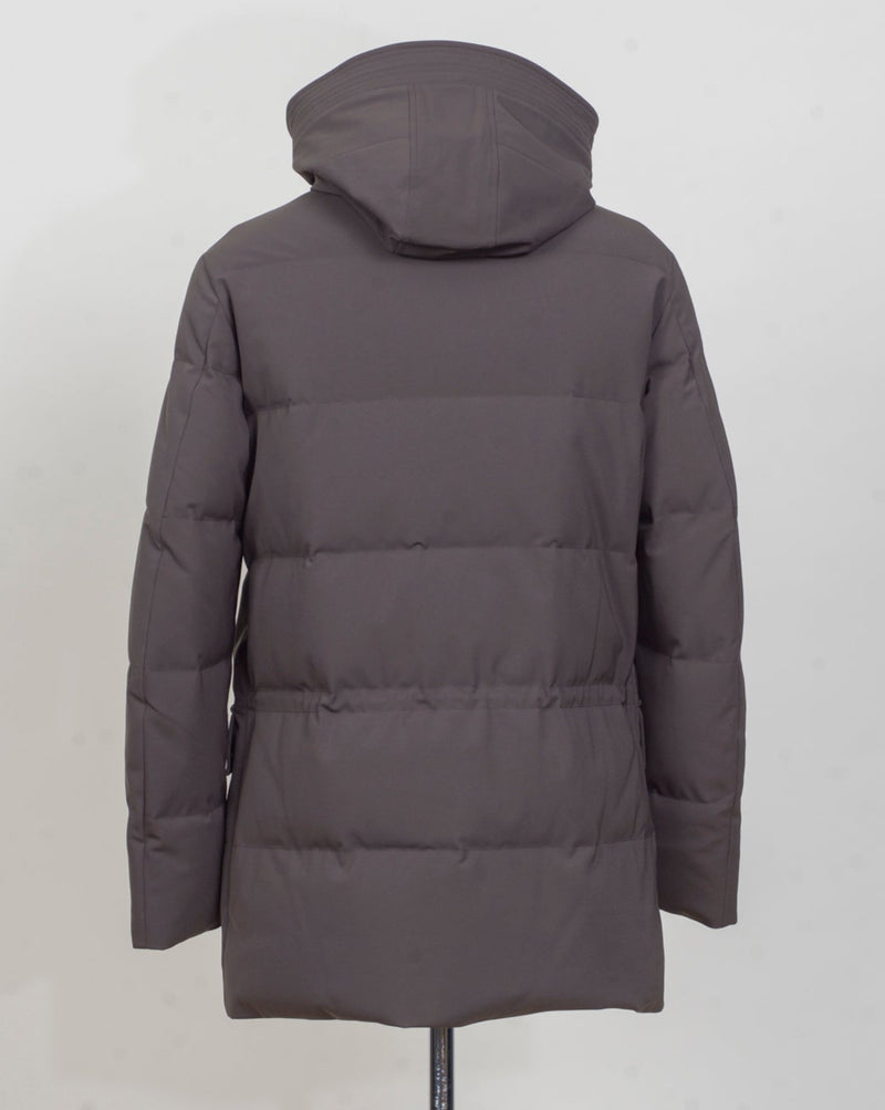 Outer fabric: 91% Polyester 9% Elastane
Lining: 100% Polyamide
Filling: 90% Down 10% Feathers
Color: Graphite Grey / 97
Article: F09MUCX738
Snap buttons Montecore Hooded Down Coat / Graphite Grey