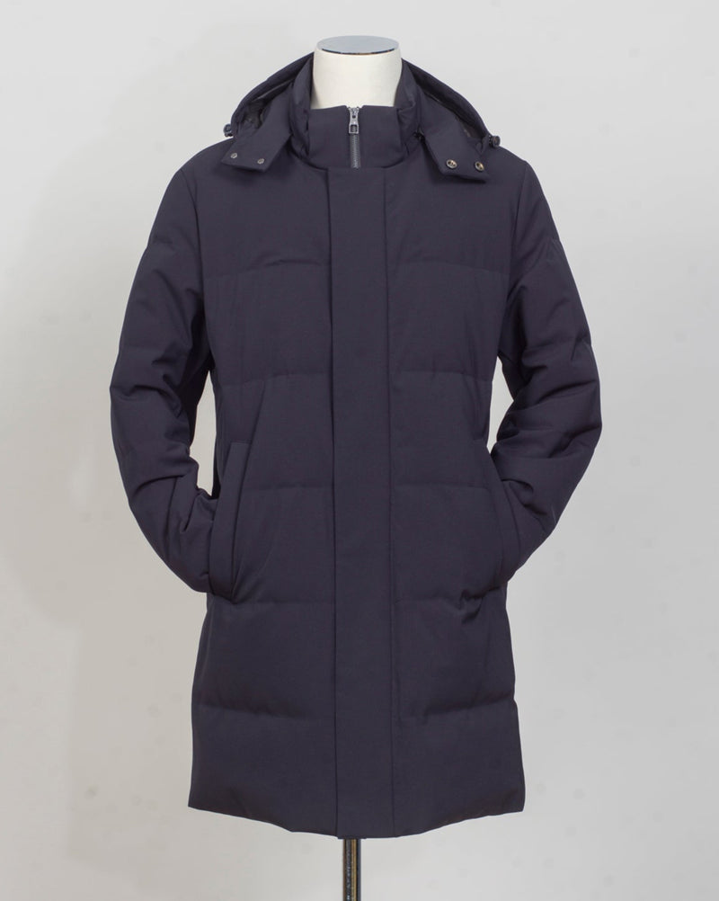 Outer fabric: 91% Polyester 9% Elastane
Lining: 100% Polyamide
Filling: 90% Down 10% Feathers
Color: Navy / 89
Article: F09MUCX755
Snap buttons Montecore Long Down Coat / Navy