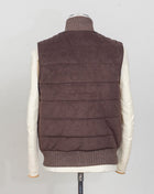 Gran Sasso wadded vest
Art. 78176/55016
Col. 038 Brown
Material: Alcantara and wool. Polyester padding.
Made in Italy Gran Sasso Alcantara Waistcoat / Brown