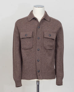 Gran Sasso Woolen Overshirt
Art. 13190/25079
Col 194 Mid brown melangé
Composition 100% wool
10 gauge
Made in Italy