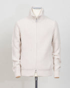 Article: 10155 / 19643
Color: 113 / Natural White
Composition: 80%wo 10%ws 10%vi
Made in Italy Gran Sasso Heavy Ribbed Full-Zip Jacket / Natural White