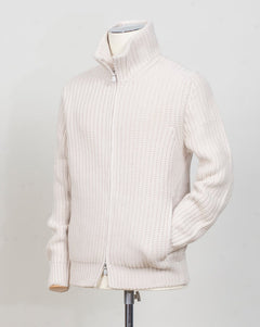 Article: 10155 / 19643
Color: 113 / Natural White
Composition: 80%wo 10%ws 10%vi
Made in Italy Gran Sasso Heavy Ribbed Full-Zip Jacket / Natural White