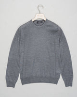 Art. 43167/15390
Col 080/Light grey
Composition 70%ws, 30%se
Made in Italy Gran Sasso Cashmere &amp; Silk Crewneck / Grey