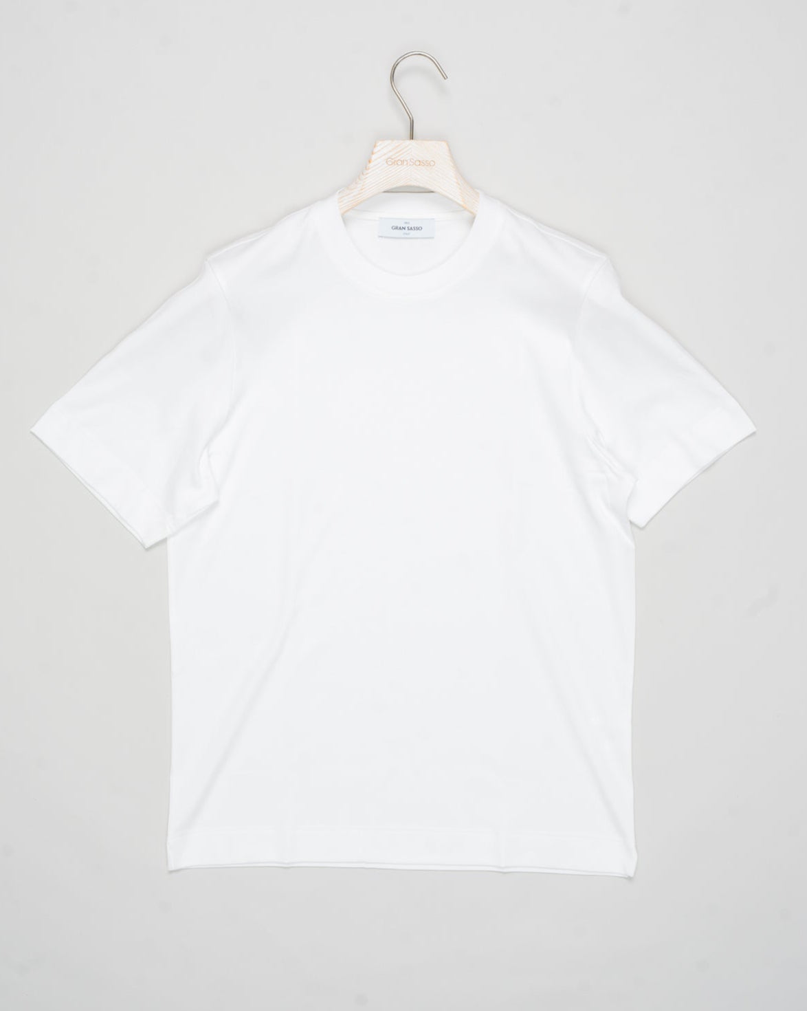 Art. 60139 / 81000
Col 005 / white
Composition 100% cotton
Made in Italy Gran Sasso Cotton T-Shirt / White