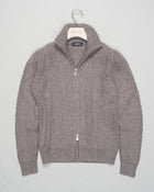 Art. 10155 15554
Col. 039 / Light Brown
Composition 100% ws
Made in Italy Gran Sasso Cashmere Basketweave Full-Zip Jacket / Light Brown