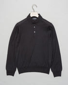Art. 43123/15390
Col 099 Black
Composition 70%ws, 30%se
Made in Italy Gran Sasso Cashmere & Silk Polo / Black