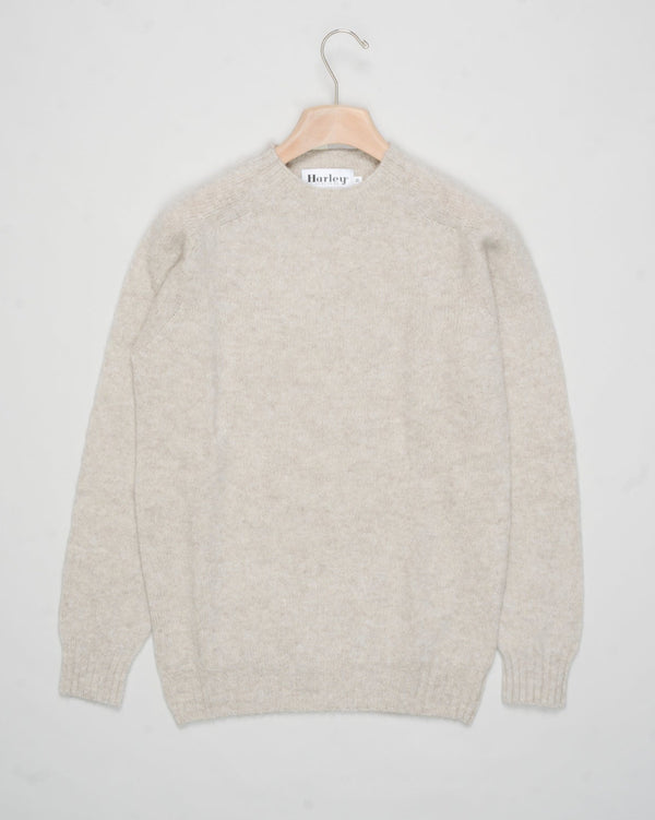 Composition: 100% Pure new wool
Article: 3834/7 Shaggy
Color: Vellum / Natural&nbsp;
Made in Scotland Harley of Scotland Shaggy Crew Neck / Vellum