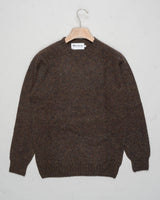 Composition: 100% Pure new wool
Article: 3834/7 Shaggy
Color: Carob
Made in Scotland Harley of Scotland Shaggy Crew Neck / Carob