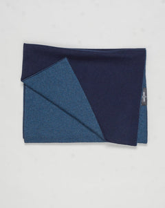 Measurements: L: 194cm W: 40cm
Article: 57123 / 15564
Color: 598 / Navy &amp; Blue
Composition: 100% Cashmere
Made in Italy Gran Sasso Double Face Cashmere Scarf / Navy &amp; Blue