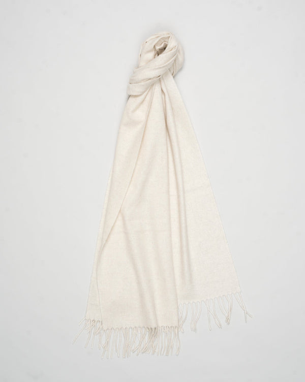 Size: 210cm x 48cm
Article: 93100 / 91000
Color: 005 / Light Beige&nbsp;
Composition 100% Cashmere
Made in Italy Gran Sasso Cashmere Scarf / Light Beige