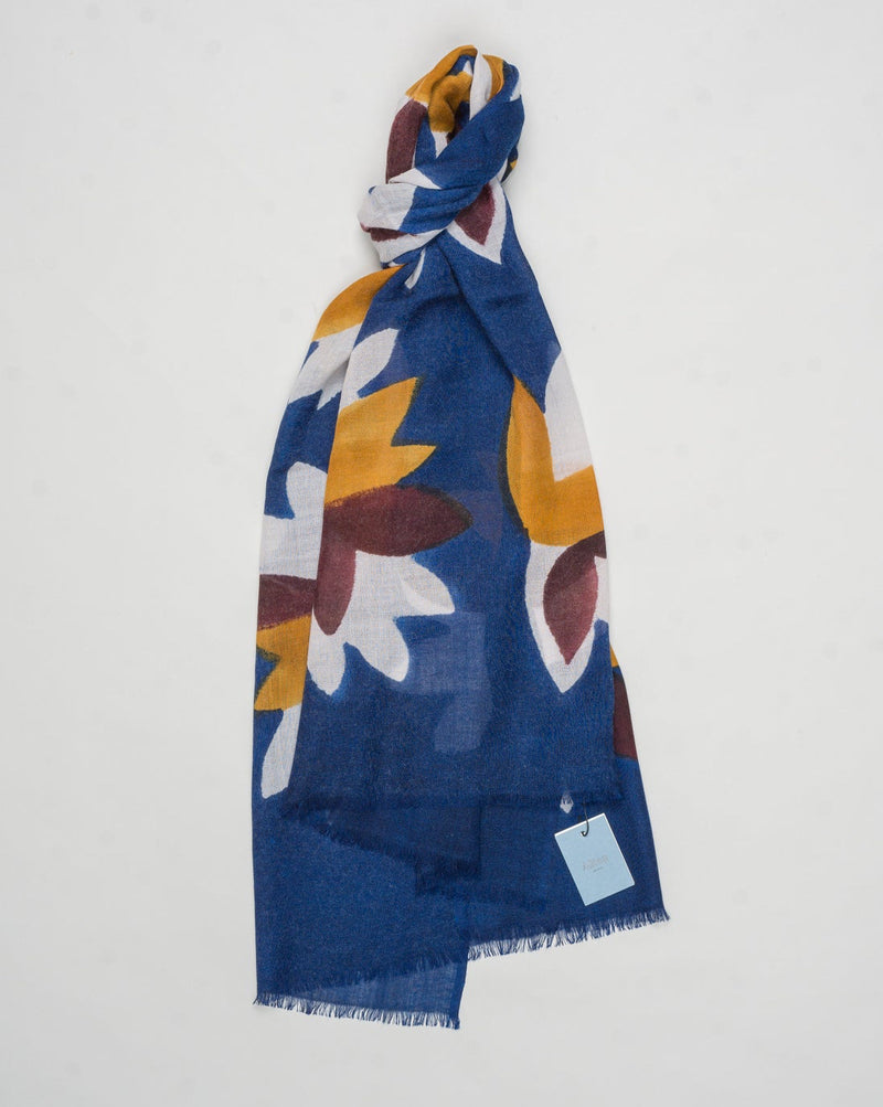 Article: 2560453
Color: 02 / Blue
Composition: 100% Wool
Measurements: 70cmx200cm Altea Fiore Wool Scarf / Blue