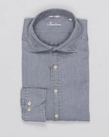Slimline
Cut away collar
Single cuff
Mother of Pearl buttons
Composition: 98% Cotton 2% Elastan
Article: 7749217995
Color: 330 / Grey Stenströms Casual Denim Stretch Shirt / Grey