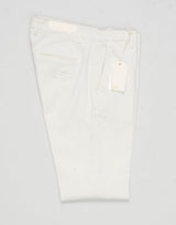 Article: 400009
Model: BG03
Color: Panna / 103
Composition: 97% Cotton 3% Elastan
Lining: 100% Cotton
Flat front
Belt loops
Slanted side pockets
Made in Naples, Italy Briglia Garment Dyed Cotton Chinos / Panna