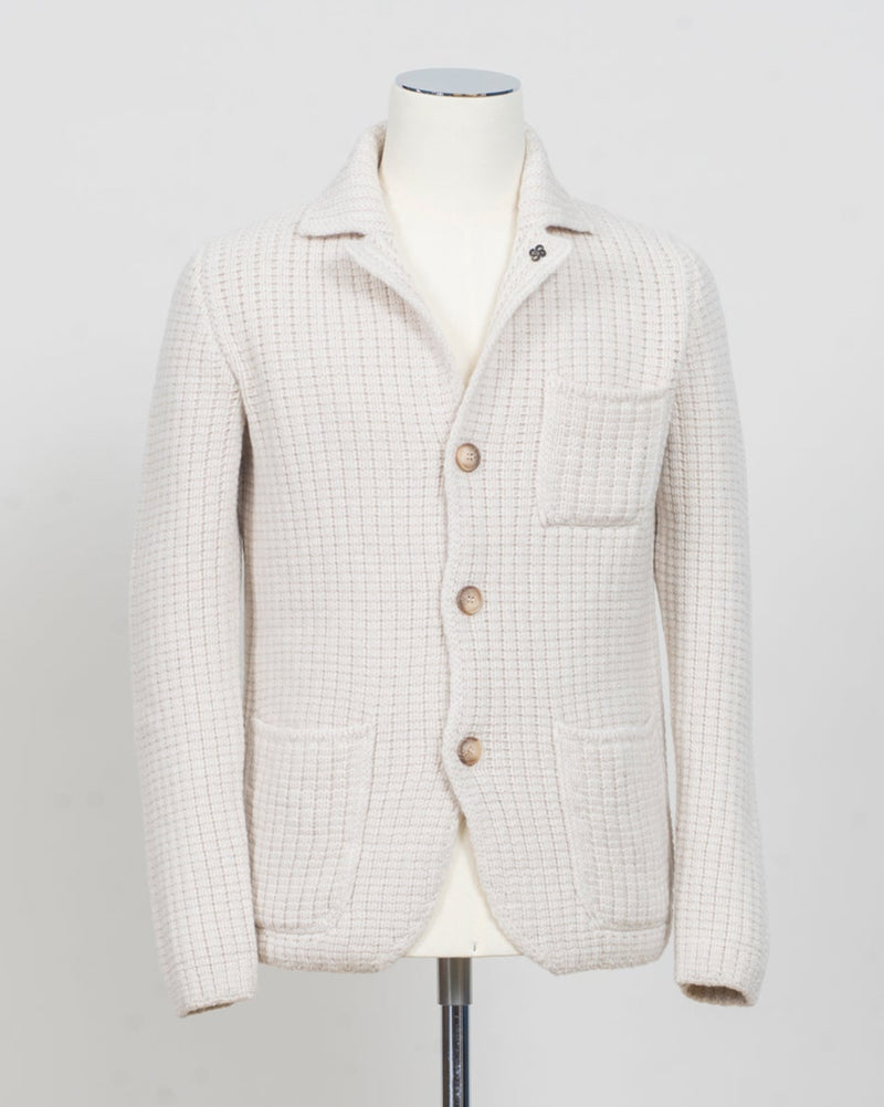 Gran Sasso Heavy Knitted Jacket
Article: 10166 / 25073
Color: 054 / Light Beige
Composition: 100% Virgin Wool
Made in Italy&nbsp;