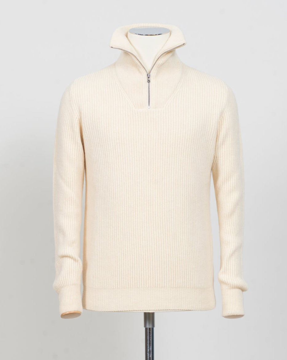 G.R.P. Firenze Ribbed Crewneck Knit
Col. Ecru&nbsp;
Composition 90% wool 10% cashmere
Made in Italy G.R.P. Firenze Ribbed Half-Zip Knit / Ecru