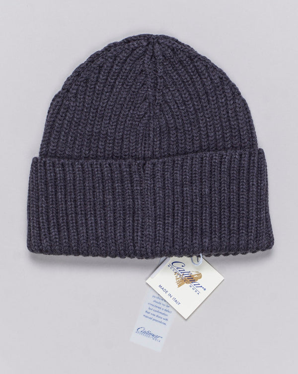 Composition: 100% Extrafine Merino Wool
Article: W23200
Color: Dark Grey / 20739
Made in Italy Calimar Ribbed Merino Beanie / Dark Grey