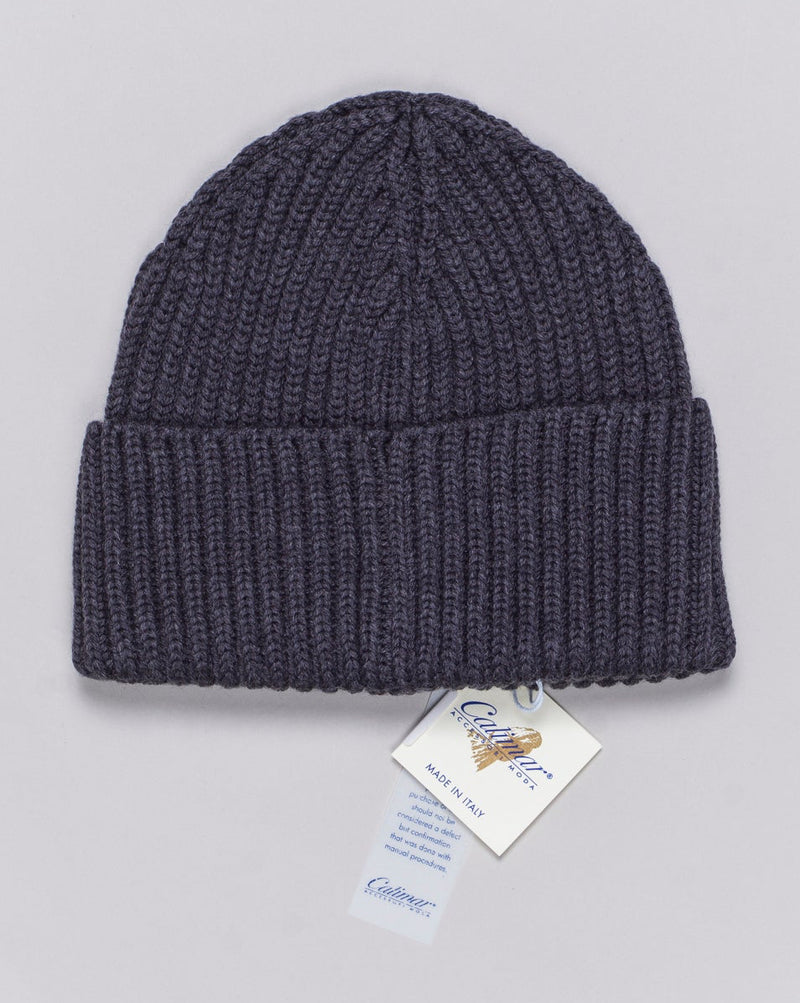 Composition: 100% Extrafine Merino Wool
Article: W23200
Color: Dark Grey / 20739
Made in Italy Calimar Ribbed Merino Beanie / Dark Grey