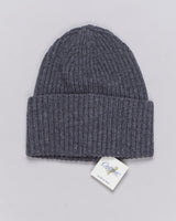 Composition: 100% Cashmere
Article: WVU083
Color: Grey / 20450
Made in Italy Calimar Ribbed Cashmere Beanie / Grey