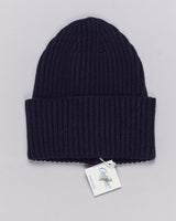 Composition: 100% Cashmere
Article: WVU083
Color: Navy / 20102
Made in Italy Calimar Ribbed Cashmere Beanie / Navy