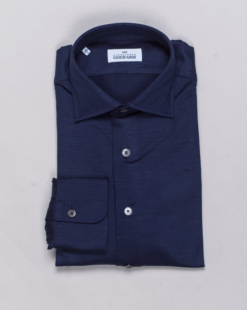 Composition: 100% Virgin wool (Merino) / Reda Active
Single cuffs
Removable collarbones
Article: JERSEY1 7577
Color: Navy
Wrinkle free
Made in Italy Alessandro Gherardi Merino Jersey Shirt / Navy