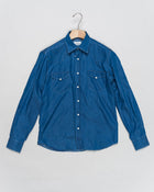 Composition: 100% Cotton
Mother of pearl snap buttons on front and cuffs
Article: 10AJ 670
Model: TEXANA6
Color: Blue
Made in Italy Alessandro Gherardi Denim Western Shirt / Blue
