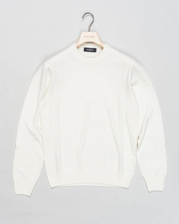 Article: 57106 / 20201
Color: 006 / Off White
Composition: 100% Cashmere (Felted)
Made in Italy Gran Sasso Felted Cashmere Crewneck / Off White
