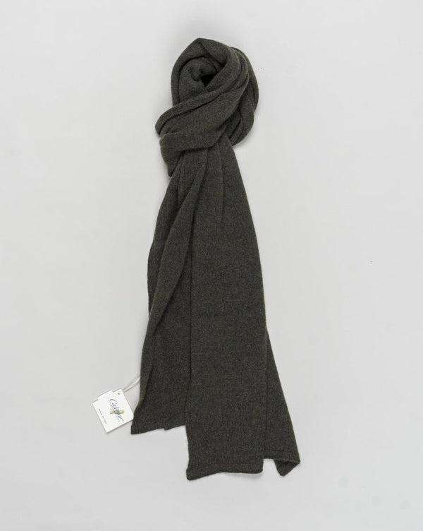 Composition: 100% Cashmere
Article: WS281
Color: Dark Green / 21547
Size: 190cmx35cm
Made in Italy Calimar Cashmere Scarf / Dark Green