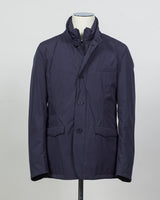 Article: PI001243U 12840 9201
Color: Navy
Main fabric: 100% polyester
Padding: 80% down 20% feather
Detachable bib
Snap button side pockets
Regular fit Herno Waterproof Down Coat / Navy
