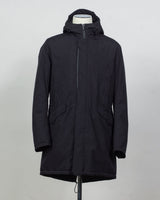 Article: PI001245U 12840&nbsp;
Color: Black / 9300
Main fabric:&nbsp;External layer: 100% polyester,&nbsp;Membrane: polyurethane
Lining: 78% nylon, 22% elastane
Padding: 80% down, 20% waterfowl feathers
Hood
Very breathable
Durably Waterproof
Totally Windproof Herno Fishtail Down Parka / Black