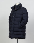 Article: PI001270U 33278 9406
Color: Navy
Main fabric: 70% viscose 30% wool
Padding: 80% down 20% feather
Detachable bib
Snap button side pockets
Regular fit Herno Norfolk Wool Blend Down Coat / Navy