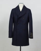 Back Length 92cm (Size 50)
Composition: 100% Wool
Lining: 100% Viscose
Padding: 100% Polyester
Model: 50092 Giaccone Genova Peacoat
Article: 7591
Color: 91 / Navy
Made in Italy &nbsp;Sealup Wool Peacoat / Navy