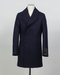 Back Length 92cm (Size 50)
Composition: 100% Wool
Lining: 100% Viscose
Padding: 100% Polyester
Model: 50092 Giaccone Genova Peacoat
Article: 7591
Color: 91 / Navy
Made in Italy &nbsp;Sealup Wool Peacoat / Navy