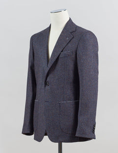 Patch pockets
Half lined
Unconstructed shoulder
Model: GJ02
Article: TW22114F
Color: 3390 / Blueberry/Brown
Composition: 100% Virgin Wool
Made in Italy Gaiola Tweed Jacket / Blueberry