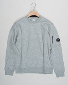 Gran Sasso Rain Wool zipped hoodie. Rain wool water-repellent treatment makes this garments water resistant. 

Body 100% wool, Hood 100% Nylon
Garment has been treated with TEFLON™ fabric protector applied by Zegna Baruffa Lane Borgosesia
Full Zip closure
Removable hood
Ribbed hem and cuffs
Article: 24117/24643
Colore: 598 / Navy
Made in Italy Gran Sasso Rain Wool Hoodie / Navy