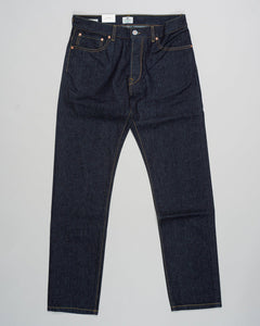 Composition: 100% Cotton
5-Pocket
Color: Dark Blue
Model: Italo/3F
Article: AO-14415
Selvedge denim
Made in Italy Tela Genova Raw Denim Tapered Fit Selvedge Jeans / Dark Blue