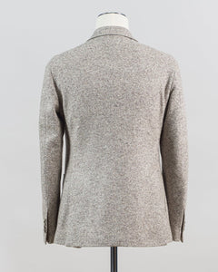 Composition: 85% Virgin wool 15% Silk
Modello: Monte Carlo / 1SMJ22K
Color: Taupe / T1043
Unconstructed shoulder
Unlined
2 Buttons
Notch lapel
Patch pockets
Side vents
Made in Martina Franca, Italy Tagliatore Wool &amp; Silk Bouclé Jacket / Light Taupe