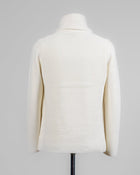 Article: 13190/14250
Color: 005 / Off-White
Composition: 100% Virgin Wool
Extrafine Merino
Made in Italy Gran Sasso DB Shawl Collar Cardigan / Off-White