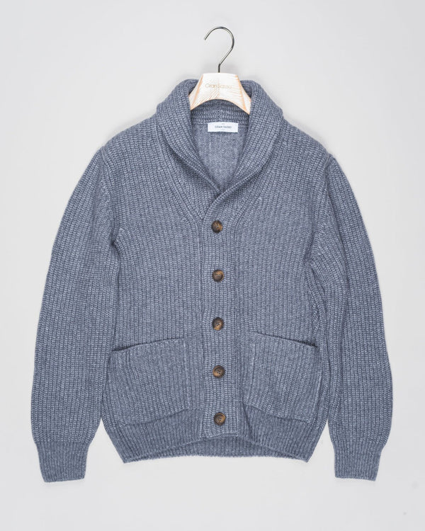Article: 13199/19101
Color: 070 / Grey
Composition: 70% Virgin Wool 30% Polyamide

Made in Italy Gran Sasso Ribbed Shawl Collar Cardigan / Grey