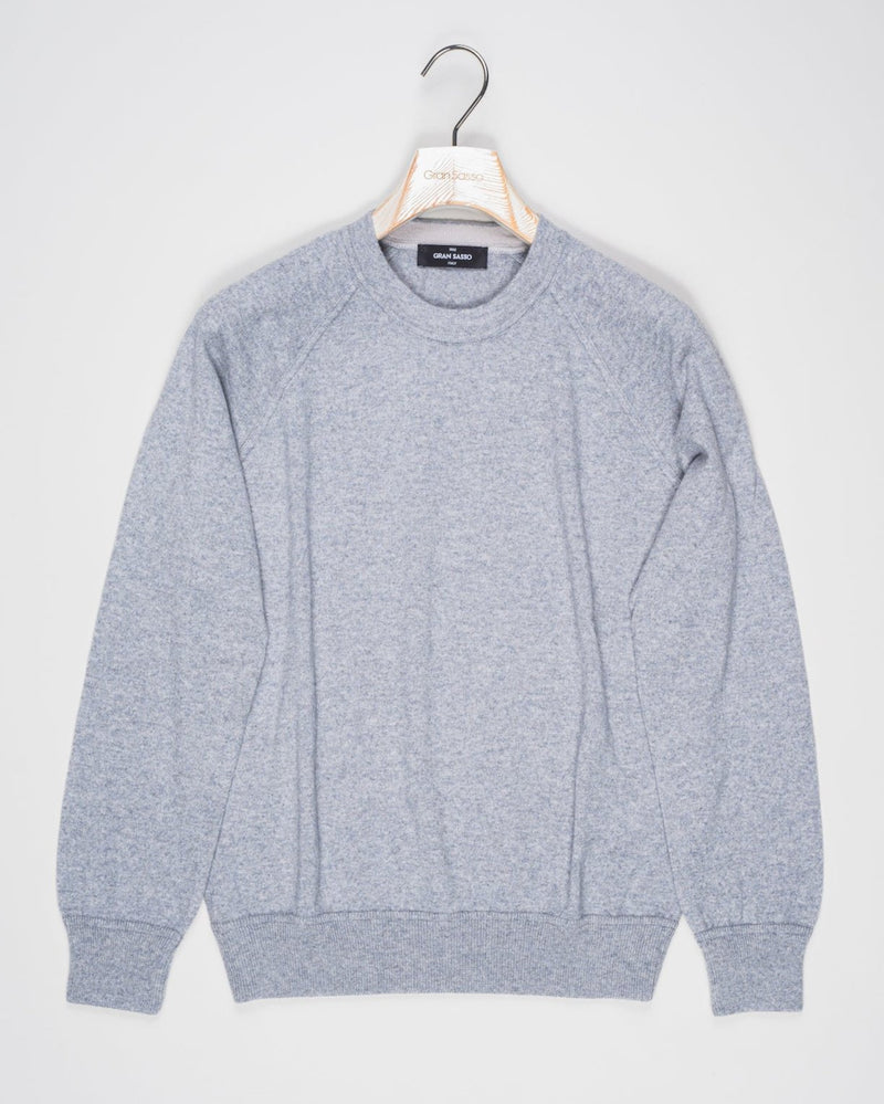 Article: 57143/15547
Color: 061 / Light Grey
Composition: 100% Cashmere

Made in Italy Gran Sasso Cashmere Sweat Shirt / Light Grey