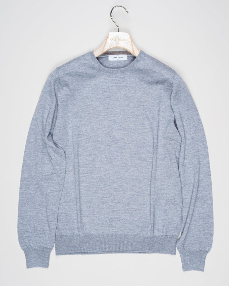 Article: 55167/14290
Color: 071 / Light Grey
Composition: 100% Virgin Wool (Extrafine Merino)

Made in Italy Gran Sasso Merino Crew Neck / Light Grey