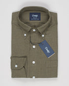 Green cotton flannel shirt with button-down collar. 

100% Cotton. Handcrafted in Somerset, UK.

Regular Fit
Button-down collar with soft feel
Box pleat
Single round one button cuff
Chest pocket

100% cotton
Made in England Drake's Cotton Flannel Button-Down Shirt / Green