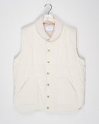 Snap Buttons
Article: 78143/52212
Outer: 100% Cotton
Padding: 100% Polyester
Color: 005 / Off White

Made in Italy Gran Sasso Corduroy Vest / Off White