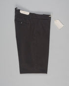 Article: 424009
Color: Dark Brown / 56
Composition: 97% Cotton 3% Elastan
Flat front
Slanted side pockets
Beltloops
Beautiful color and broken in look and feel achieved by Garment dying process

1/2 hem 17,5cm (Size 50)
Made in Naples, Italy Briglia Garment Dyed Chinos / Dark Brown
