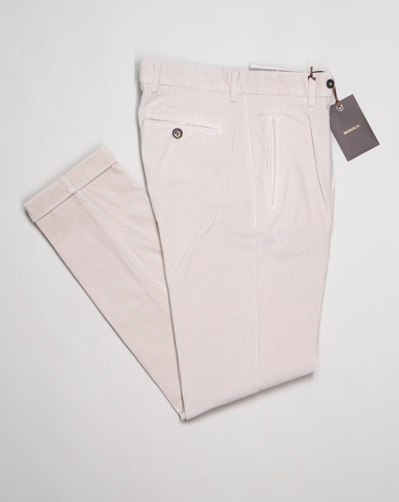 Model: Retro Long Garment dyed Color: 802 / Latte Composition: 98% Cotton 2% Elastan Made in Martina Franca, Italy Berwich Single Pleat Corduroy Trousers / Latte