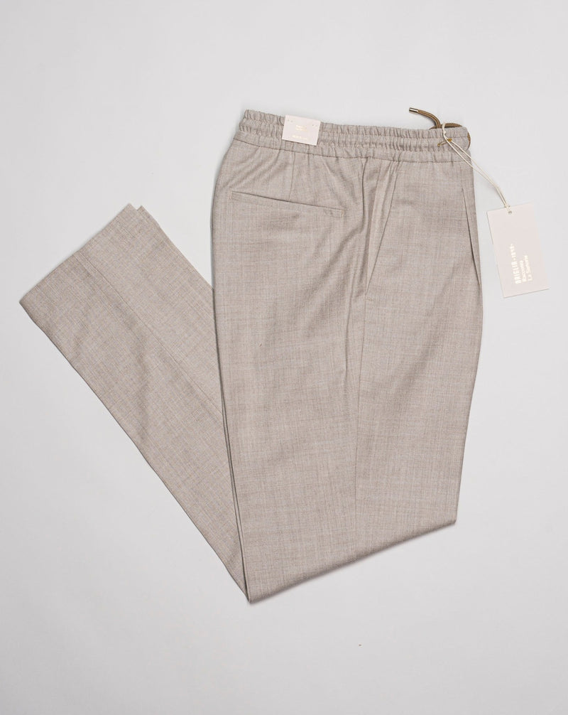 Model: Wimbledons Color: 23 / Oat Art. 423120,  99%wo 1%ea / Stretch Flannel Made in Italy Briglia Drawstring Flannel Trousers / Oat