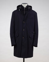 Article: F05MUCX740 Color: Navy / 89 Stretch, Windproof and Water repellent Fabric  Down insulated (Duck / 90% down, 10% feathers) Detachable and adjustable hood Detachable bib  Outer fabric 91%pl, 9%pe Lining 100% pa (Nylon) Montecore Water Repellent Down Parka / Navy