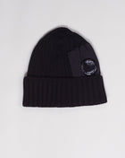 Art. 15CMAC300A 005509A Col. Black 999 C.P. Company Extra Fine Merino Wool Side Lens Beanie / Black C.P. Lens detailing Zippered small pocket detailing