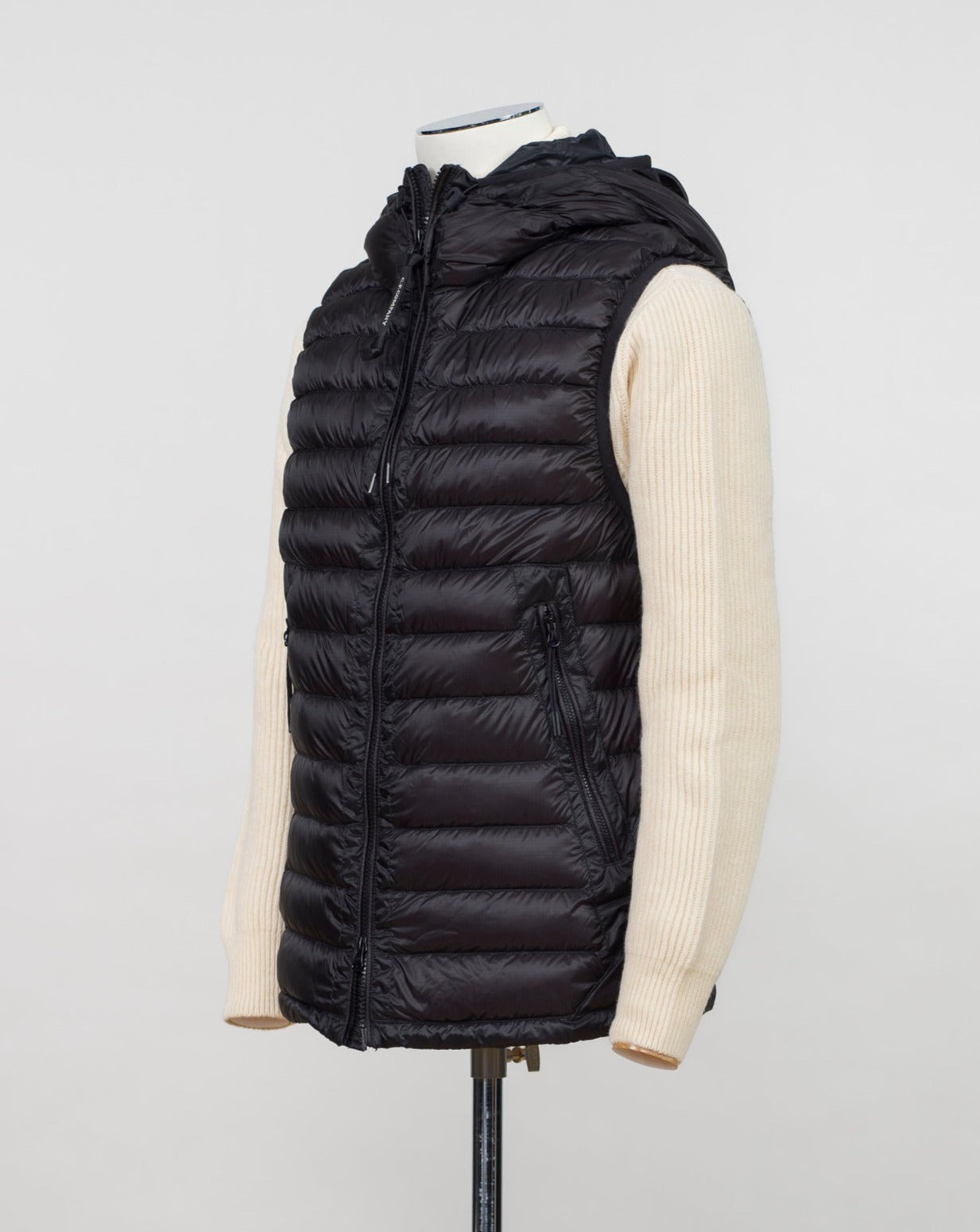 C.P. Company DD Shell Goggle Down Vest / Black – Vaatturiliike
