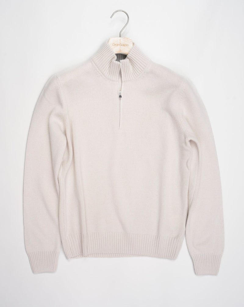 Article: 23125/19621  Color: 113 / Chalk Composition: 80% Wool 10% Cashmere 10% Viscose Made in Italy Gran Sasso Wool & Cashmere Half-Zip / Chalk