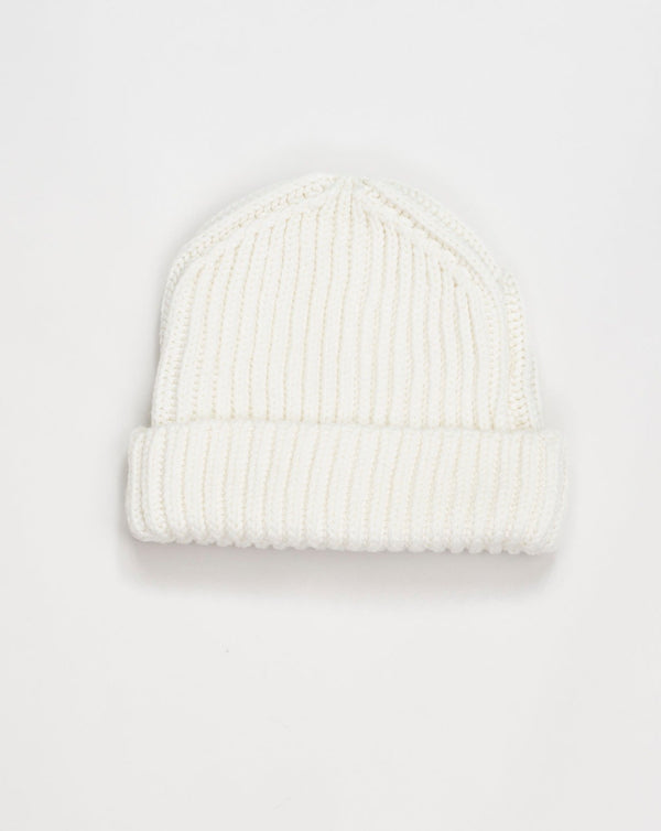 Model: Beanie Article: M 40 BIS Color: Ecru Composition: 100% Merino Wool G.R.P. Ribbed Merino Beanie / Ecru